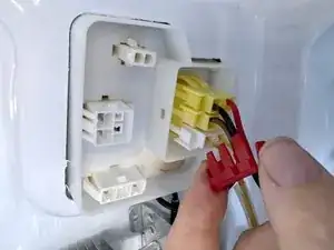 VM6YEEraFKUQHNv2
