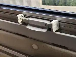 Dometic S4 Aufstellfenster Klappern verhindern