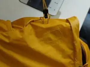 Löcher mit einem Patch flicken