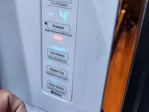 hLjqdkEU4pBKKTMC