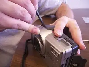 Gehäuse auseinander bauen bei der Epson PPC650 Kamera