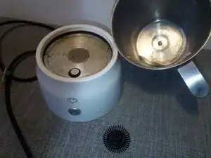 xqTxYQ1KdZyfQIG5