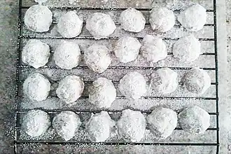 Russian teacakes