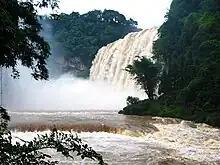 黄果树瀑布雄姿_-_panoramio